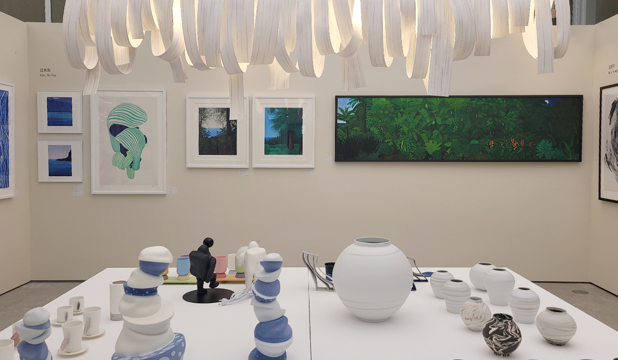 아티스트테이블 아트앤에디션