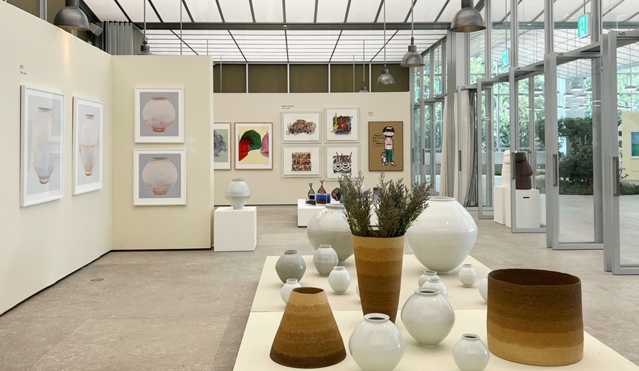 아티스트테이블 아트앤에디션